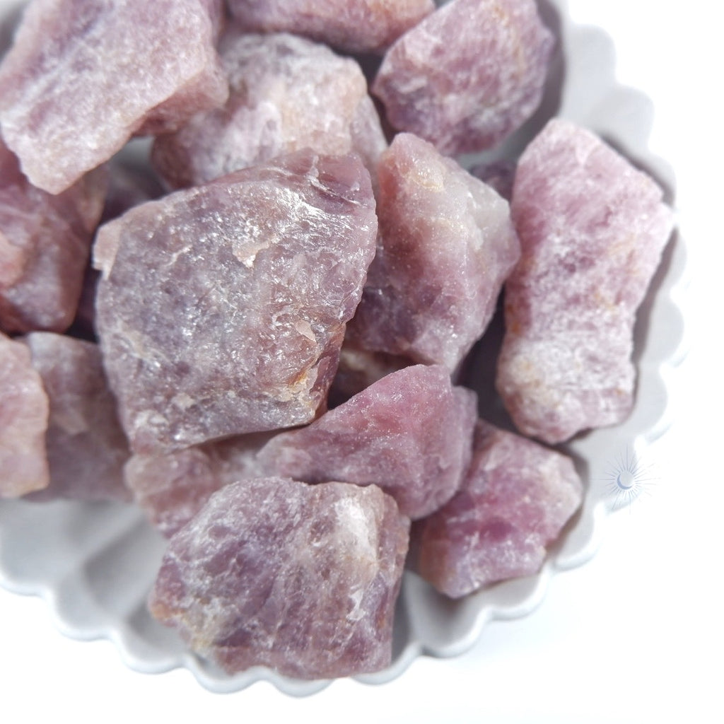Close up of raw lavender rose quartz from madagascar