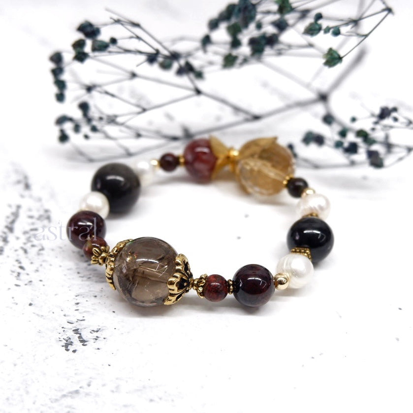 Full view of grounding and protection bracelet by astral by tsukiyo bracelet